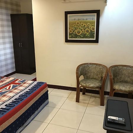 Hefeng Ting Homestay Heng-ch'un エクステリア 写真
