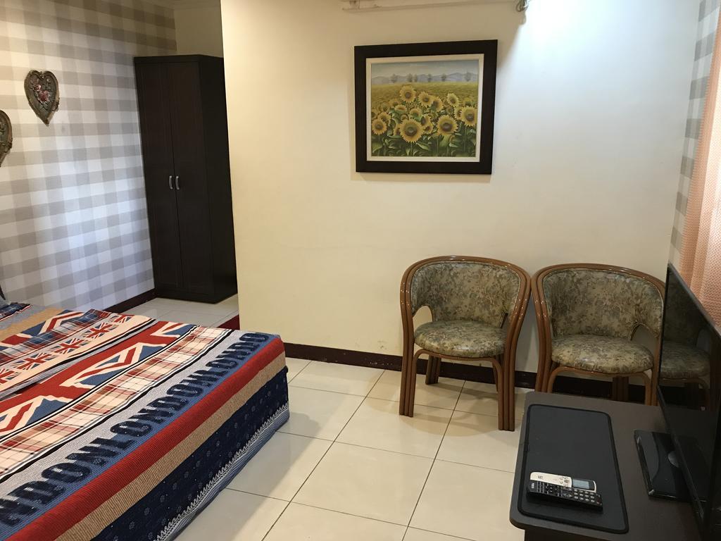 Hefeng Ting Homestay Heng-ch'un エクステリア 写真