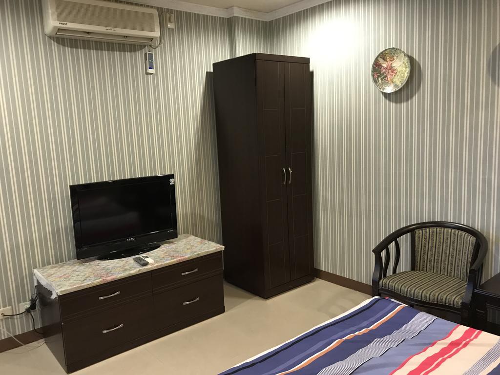 Hefeng Ting Homestay Heng-ch'un エクステリア 写真