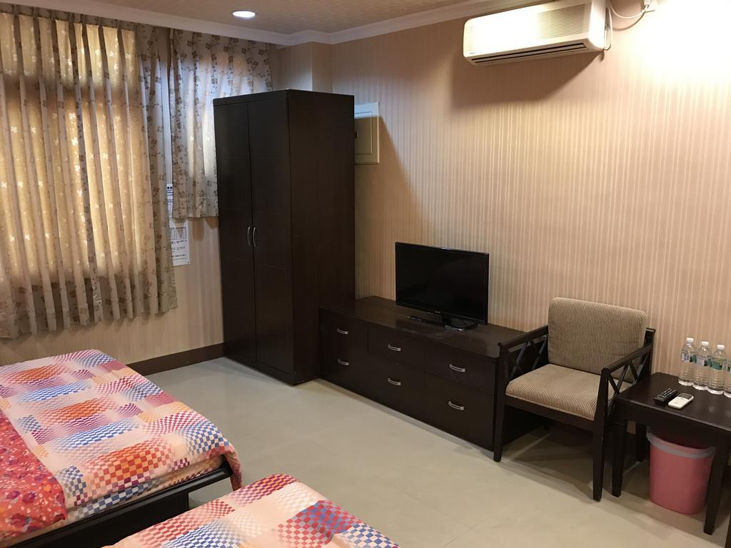 Hefeng Ting Homestay Heng-ch'un エクステリア 写真