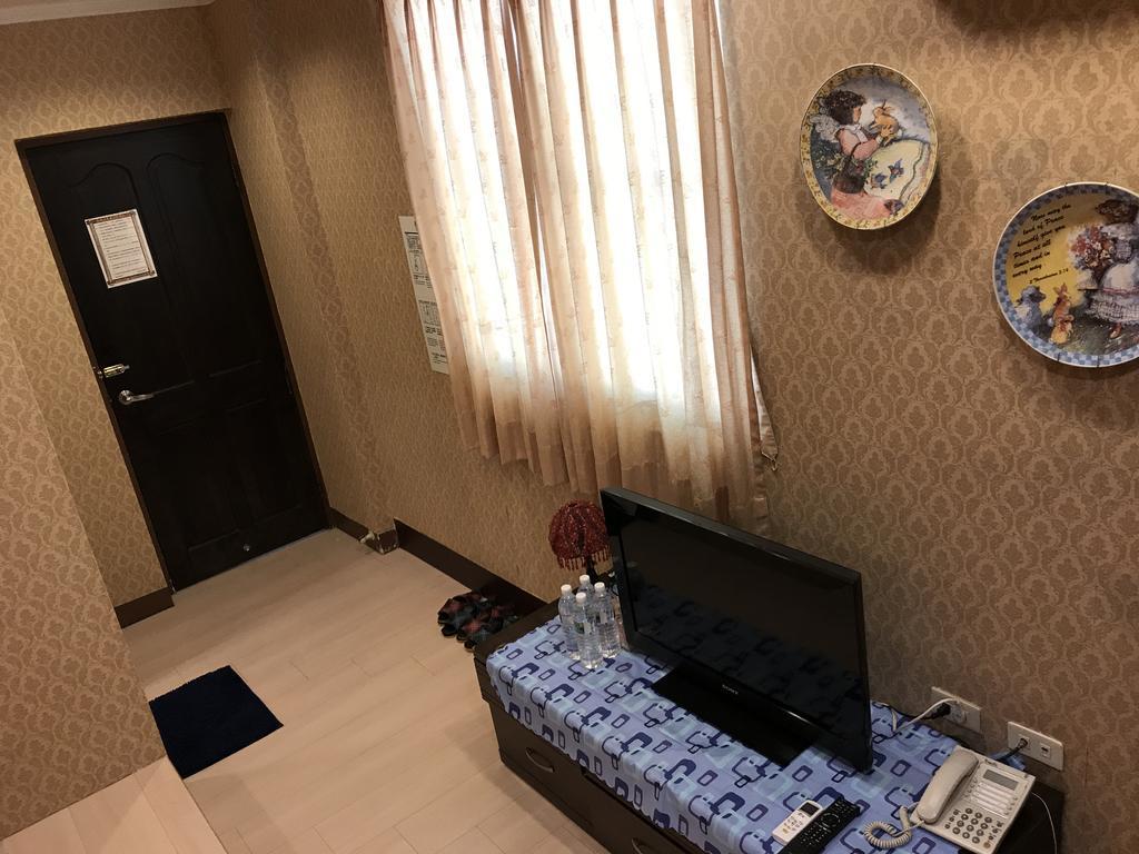 Hefeng Ting Homestay Heng-ch'un エクステリア 写真