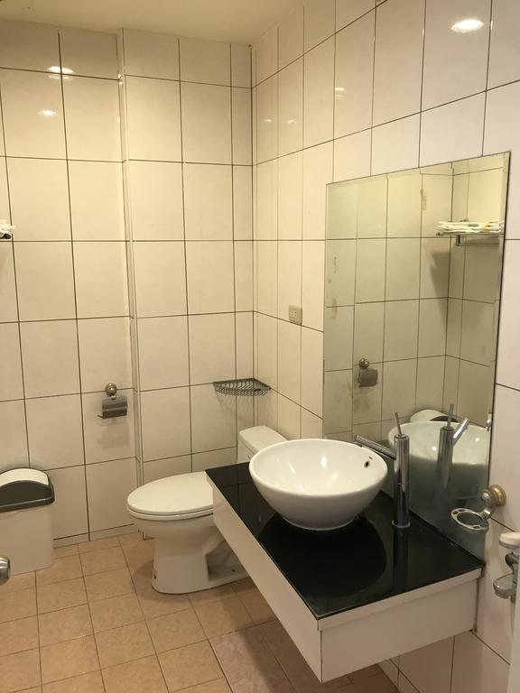 Hefeng Ting Homestay Heng-ch'un エクステリア 写真